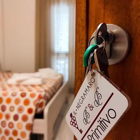 Il Negramaro فندق مبيت وإفطار فيليي